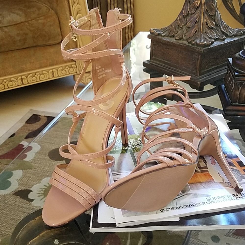 BYGUESSSANDALS - Picture 3 of 6